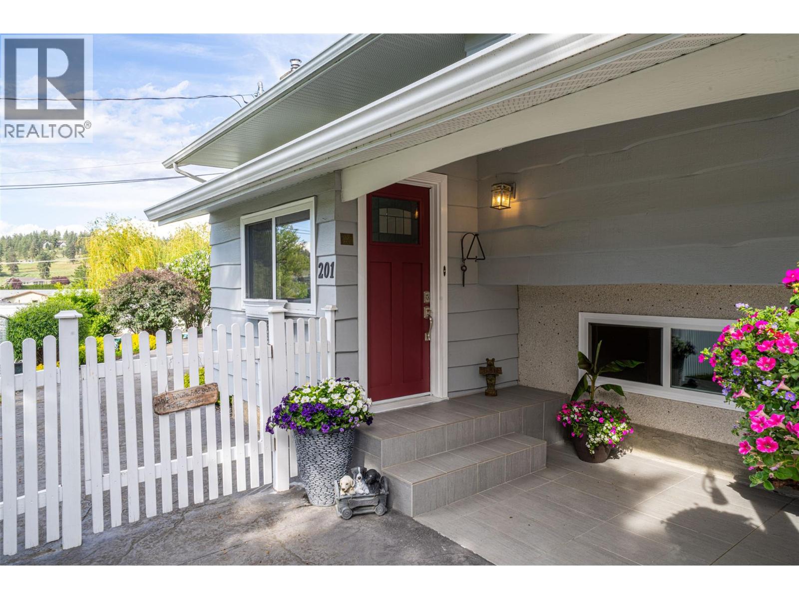 201 Mail Road, Kelowna, British Columbia  V1V 2G6 - Photo 6 - 10389265