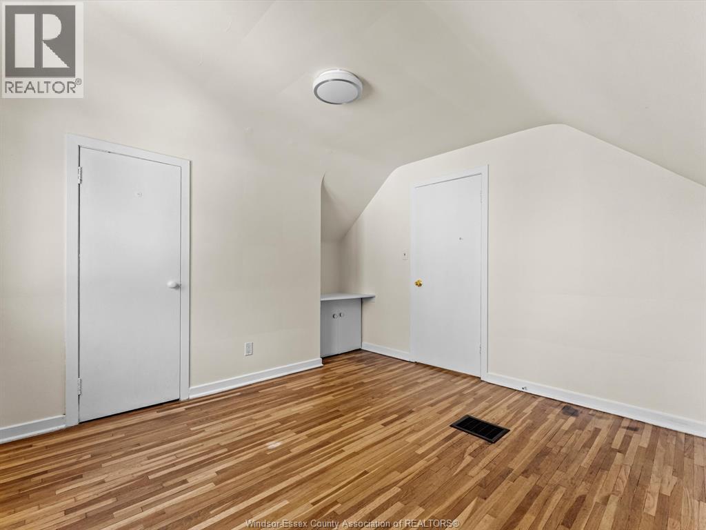 962 Askin, Windsor, Ontario  N9B 2X7 - Photo 14 - 26018560