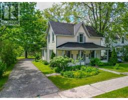 35 WILLIAM STREET, Parry Sound, Ontario