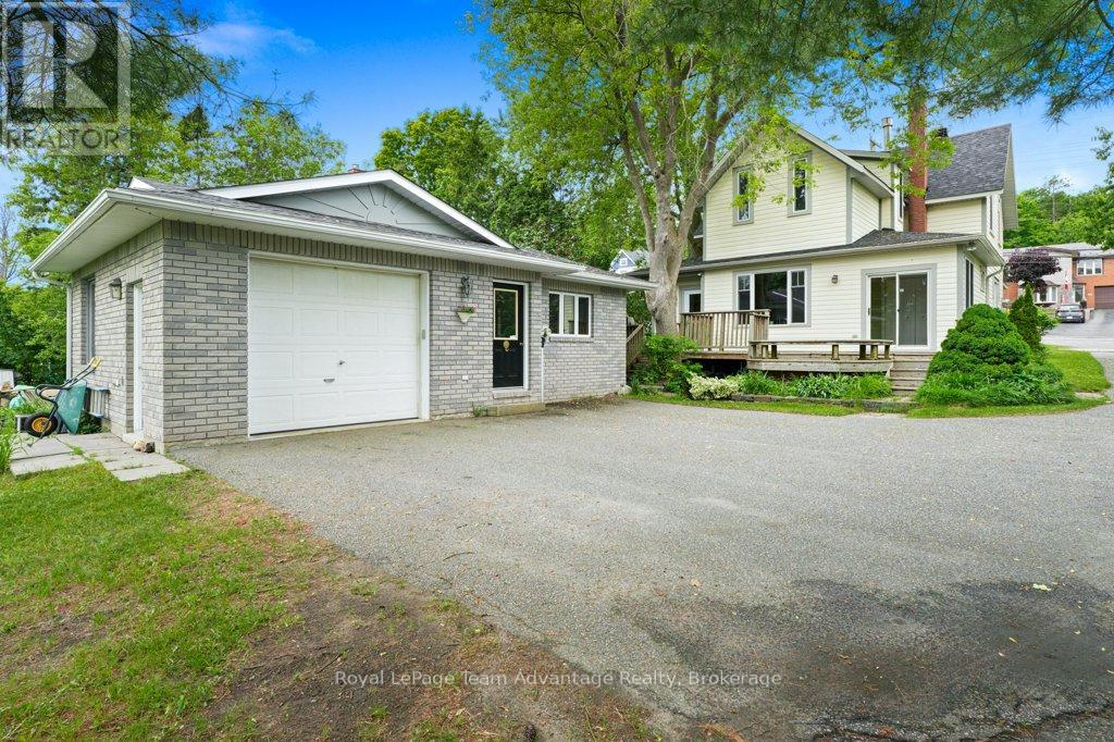 35 William Street, Parry Sound, Ontario  P2A 1V2 - Photo 3 - X13455420