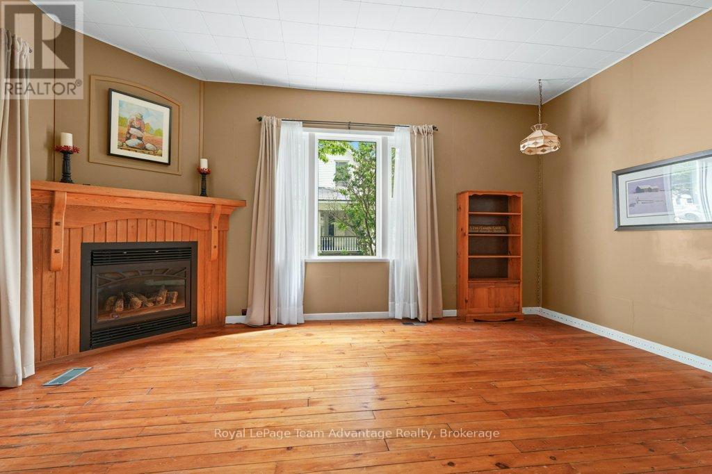35 William Street, Parry Sound, Ontario  P2A 1V2 - Photo 8 - X13455420