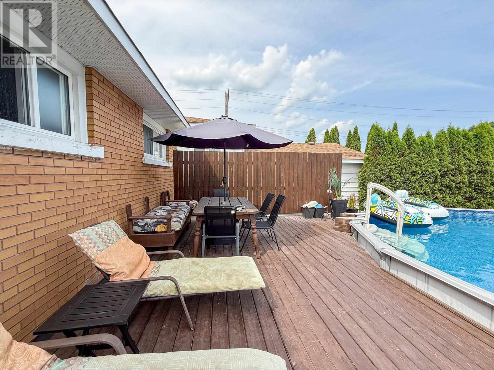 87 Murton Ave, Sault Ste. Marie, Ontario  P6C 4G5 - Photo 3 - SM262013