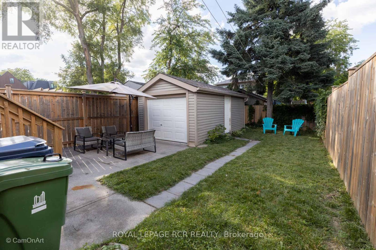 12 Orley Avenue, Toronto, Ontario  M4C 2B9 - Photo 30 - E13585894