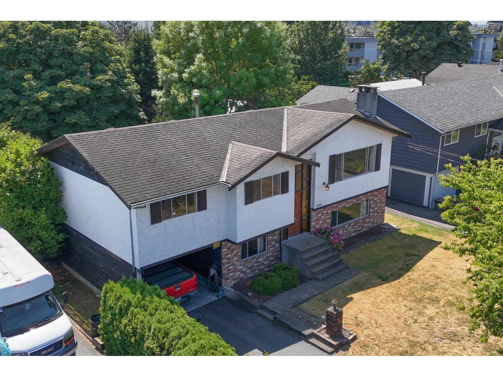 17844 57a Avenue, Surrey, British Columbia  V3S 1J4 - Photo 1 - R3151563