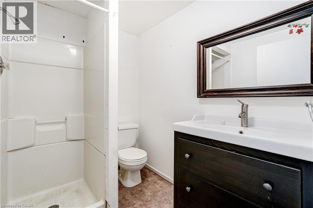 208 West 19th Street, Hamilton, Ontario  L9C 4J2 - Photo 31 - 40848909