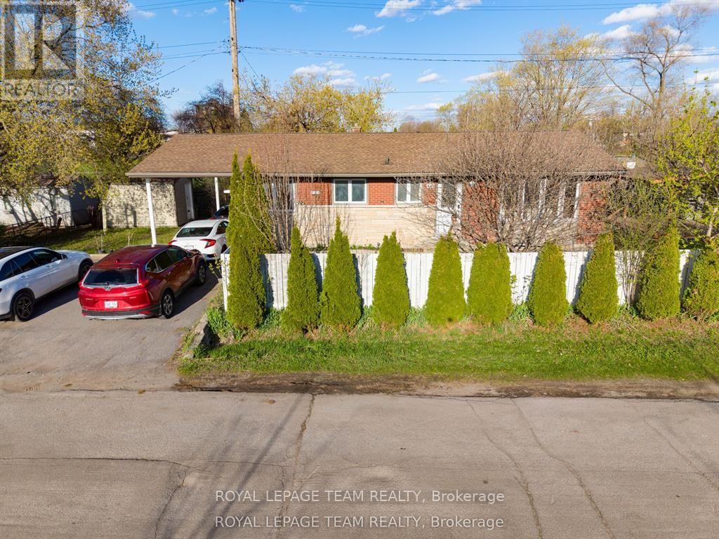 UPPER - 925 MOORVALE ROAD, Ottawa, Ontario