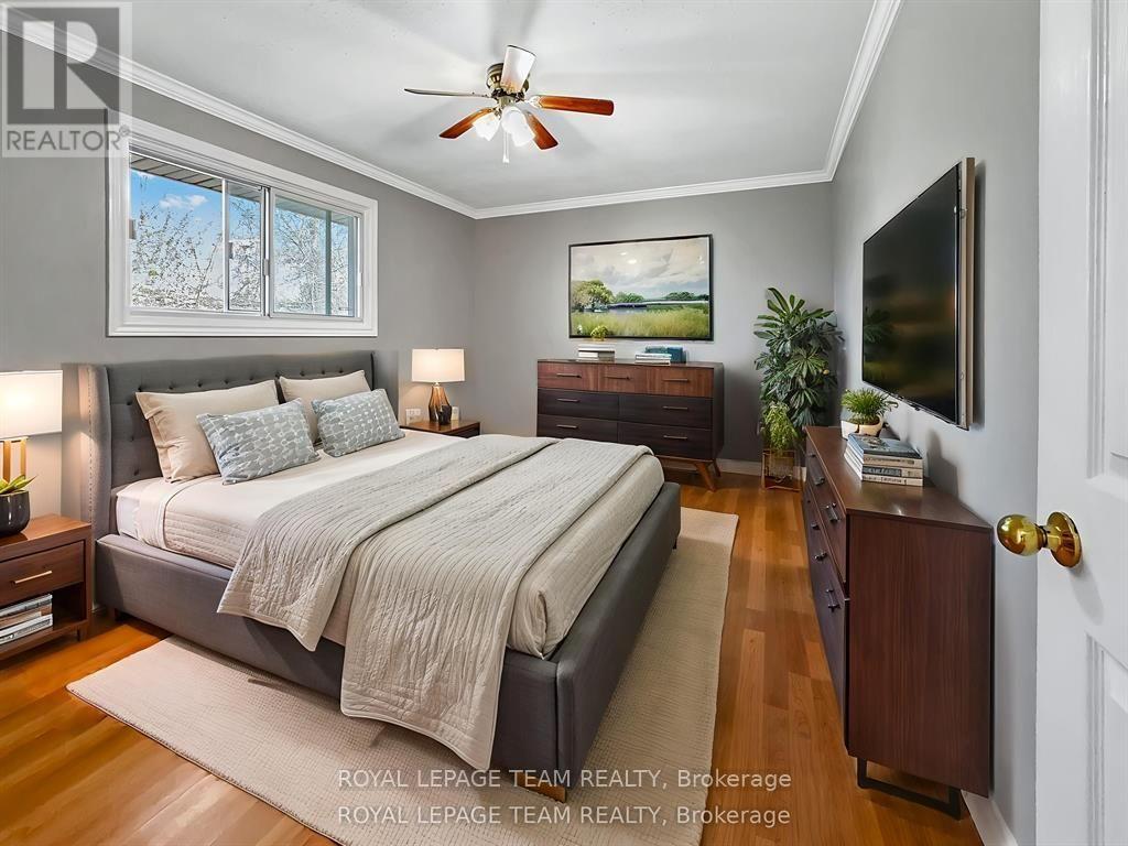 Upper - 925 Moorvale Road, Ottawa, Ontario  K1K 3K9 - Photo 14 - X13627046