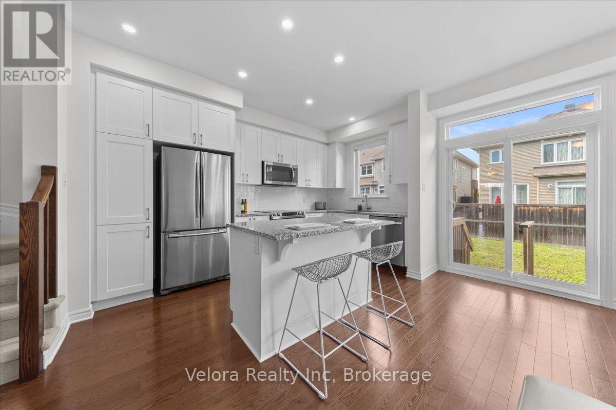 518 Vivera Place, Ottawa, Ontario  K2S 0W2 - Photo 10 - X13627098