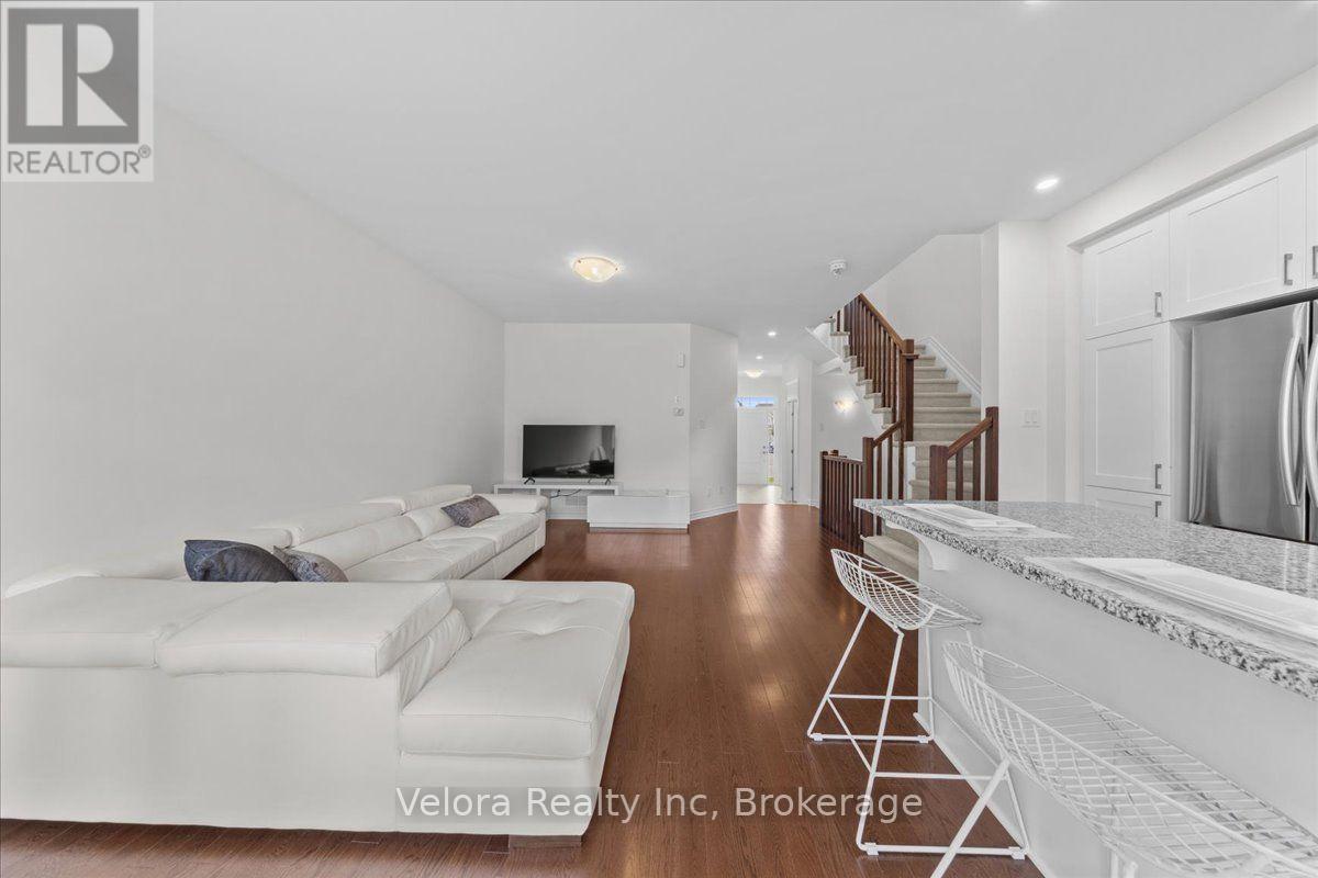 518 Vivera Place, Ottawa, Ontario  K2S 0W2 - Photo 7 - X13627098
