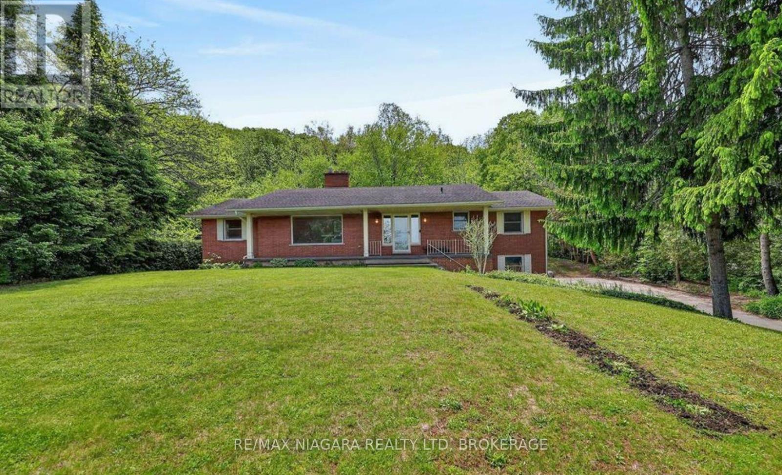 12 SHEPPARD CRESCENT, Niagara-on-the-Lake, Ontario
