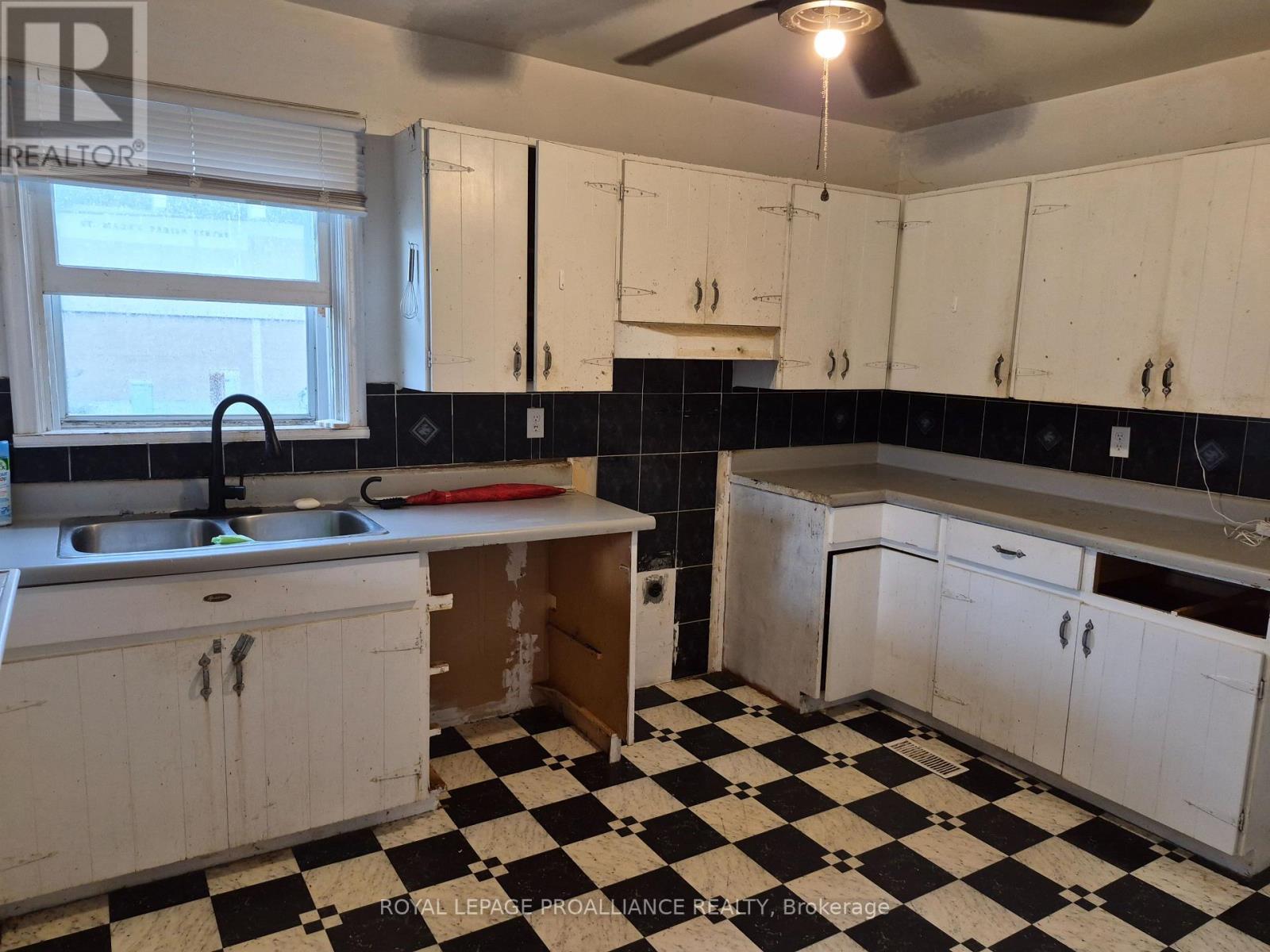 519 Edward Street, Prescott, Ontario  K0E 1T0 - Photo 10 - X13627180