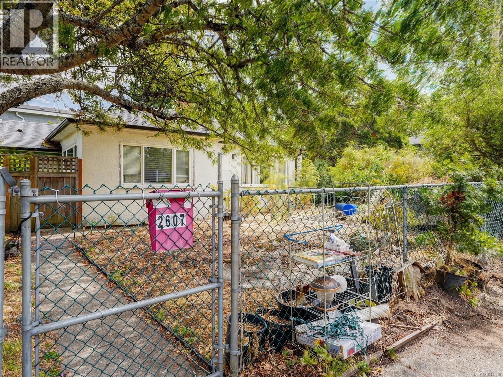 2607 Shelbourne St, Victoria, British Columbia  V8R 2Z2 - Photo 22 - 1044419
