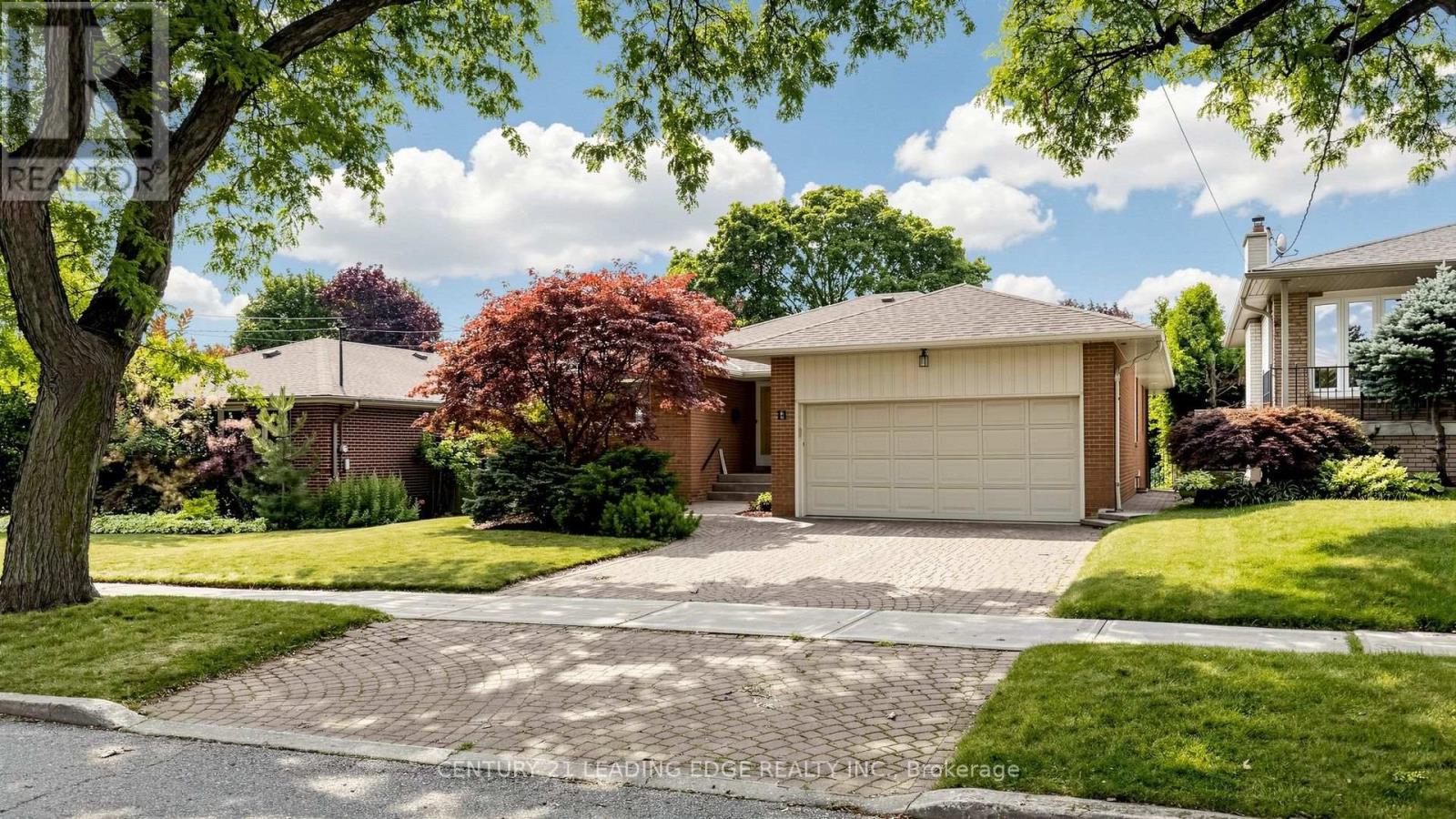 11 COLWICK DR DRIVE, Toronto, Ontario