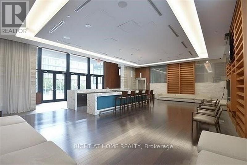 310 - 25 Capreol Court, Toronto, Ontario  M5V 3Z7 - Photo 24 - C13627088