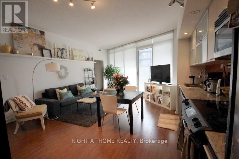 310 - 25 Capreol Court, Toronto, Ontario  M5V 3Z7 - Photo 30 - C13627088