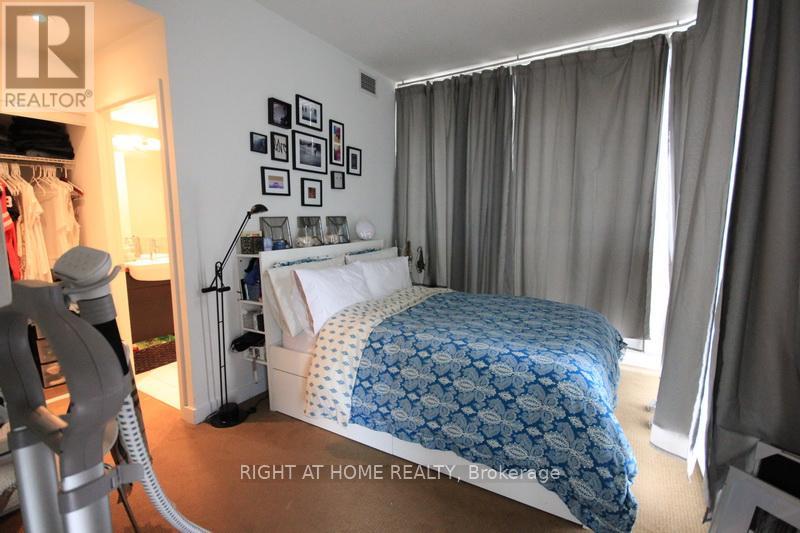 310 - 25 Capreol Court, Toronto, Ontario  M5V 3Z7 - Photo 32 - C13627088