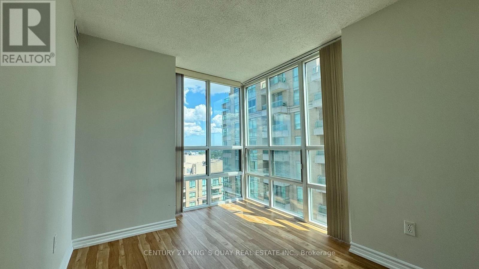 2207 - 1 Pemberton Avenue, Toronto, Ontario  M2M 4L9 - Photo 12 - C13627148