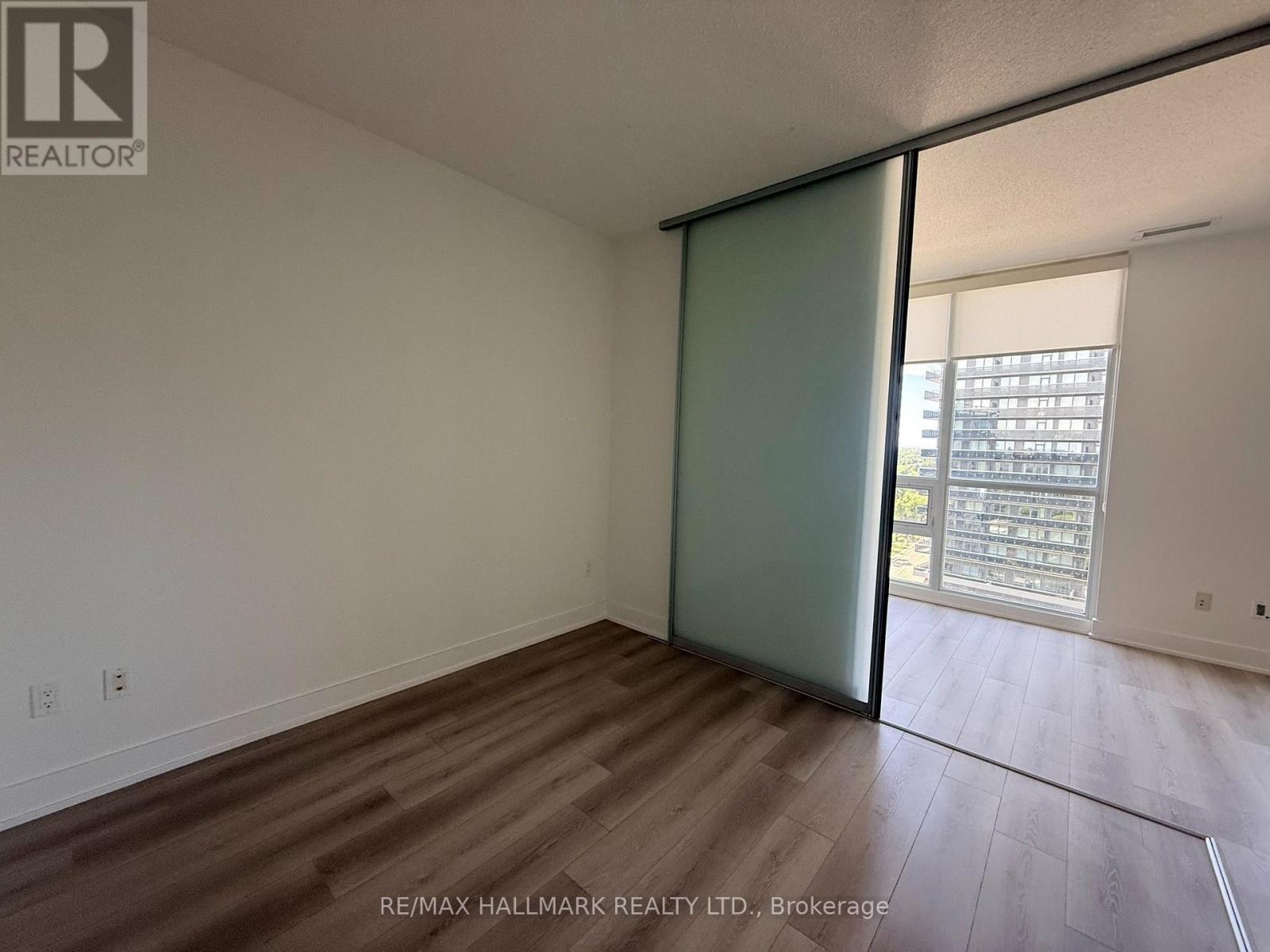 2011 - 23 Sheppard Avenue E, Toronto, Ontario  M2N 0C8 - Photo 16 - C13627154