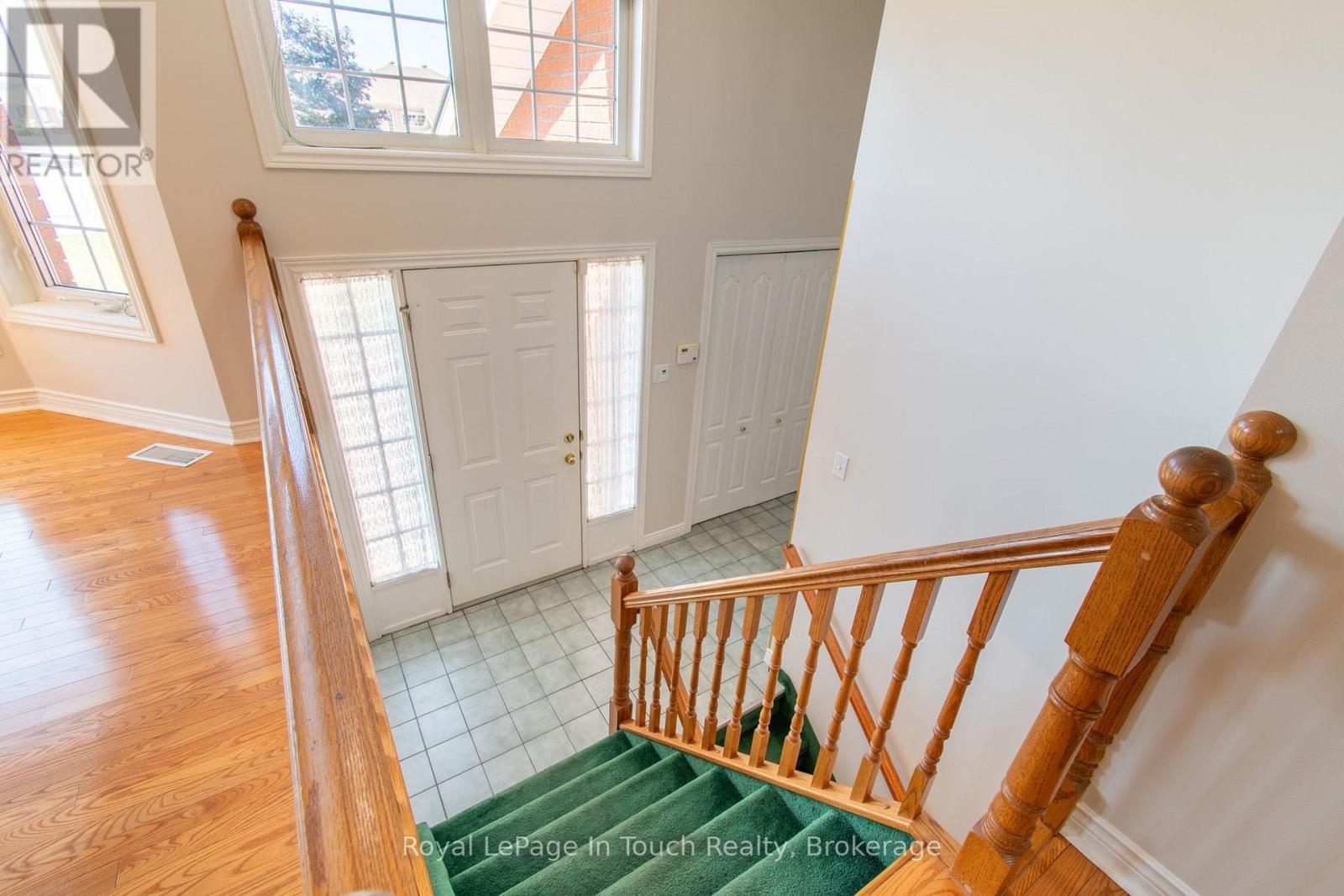 30 Charles Street, Penetanguishene, Ontario  L9M 2G7 - Photo 15 - S13627130