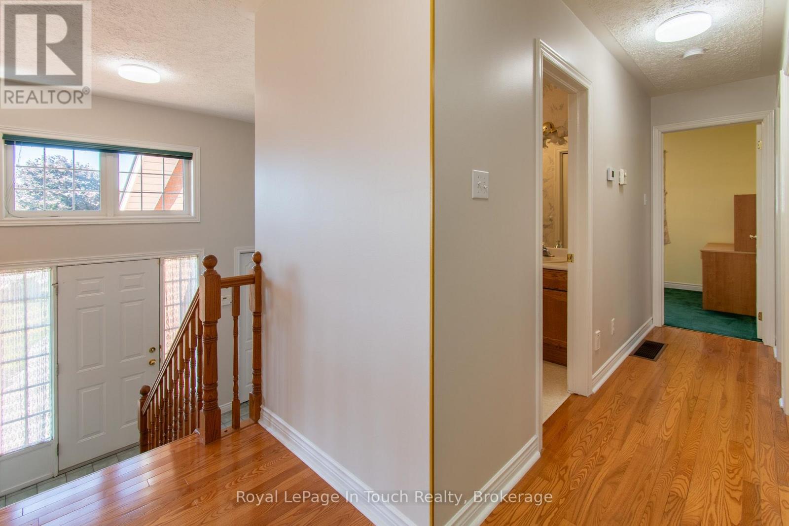 30 Charles Street, Penetanguishene, Ontario  L9M 2G7 - Photo 21 - S13627130