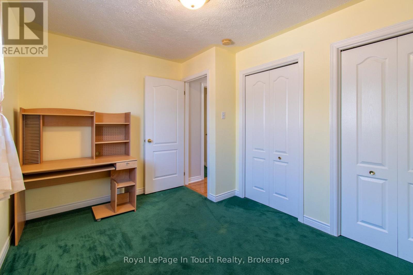 30 Charles Street, Penetanguishene, Ontario  L9M 2G7 - Photo 22 - S13627130