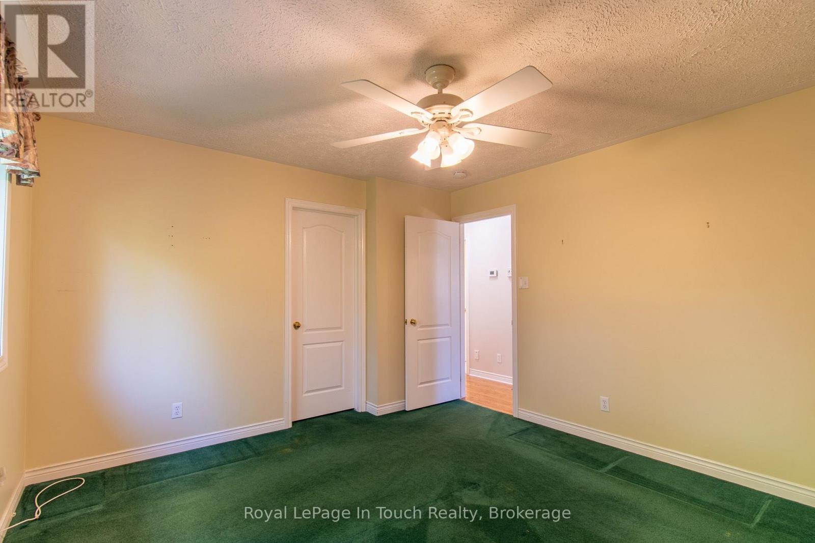 30 Charles Street, Penetanguishene, Ontario  L9M 2G7 - Photo 24 - S13627130