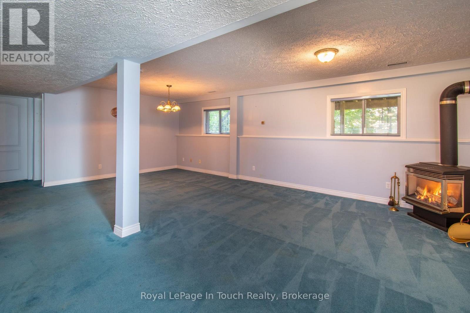 30 Charles Street, Penetanguishene, Ontario  L9M 2G7 - Photo 30 - S13627130