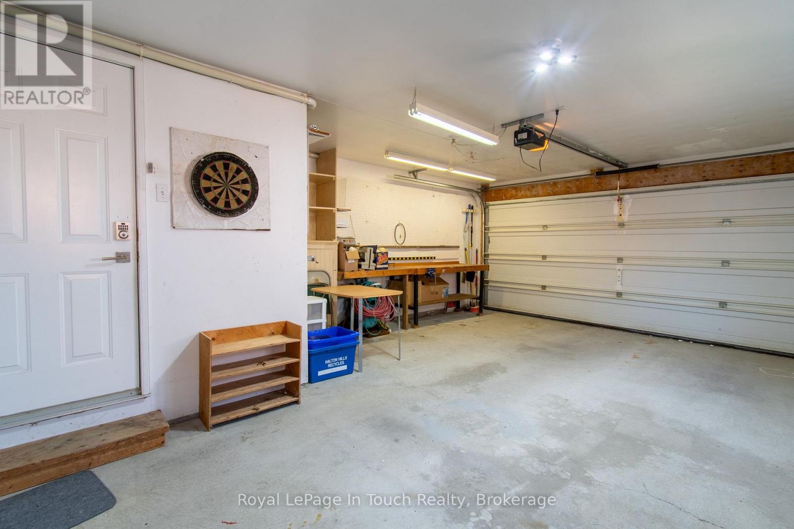 30 Charles Street, Penetanguishene, Ontario  L9M 2G7 - Photo 38 - S13627130