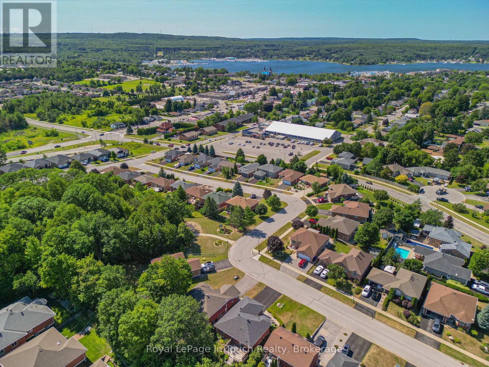 30 Charles Street, Penetanguishene, Ontario  L9M 2G7 - Photo 46 - S13627130