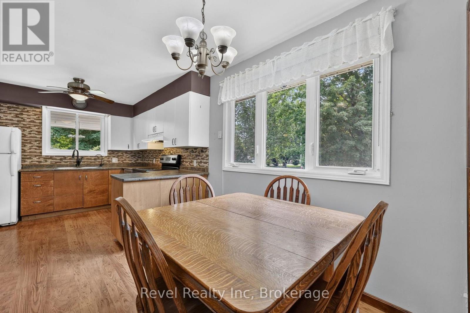 459 Cedar Point Road, Tiny, Ontario  L9M 0J5 - Photo 8 - S13627164