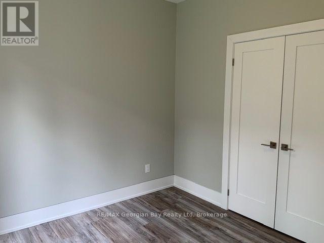 5 Oakwood Avenue S, Tiny, Ontario  L9M 0J2 - Photo 7 - S13627170