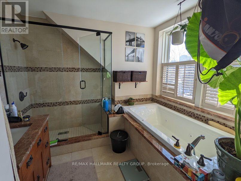 1 - 509 King Edward Avenue, Ottawa, Ontario K1N 7N3 - Photo 12 - X13602814