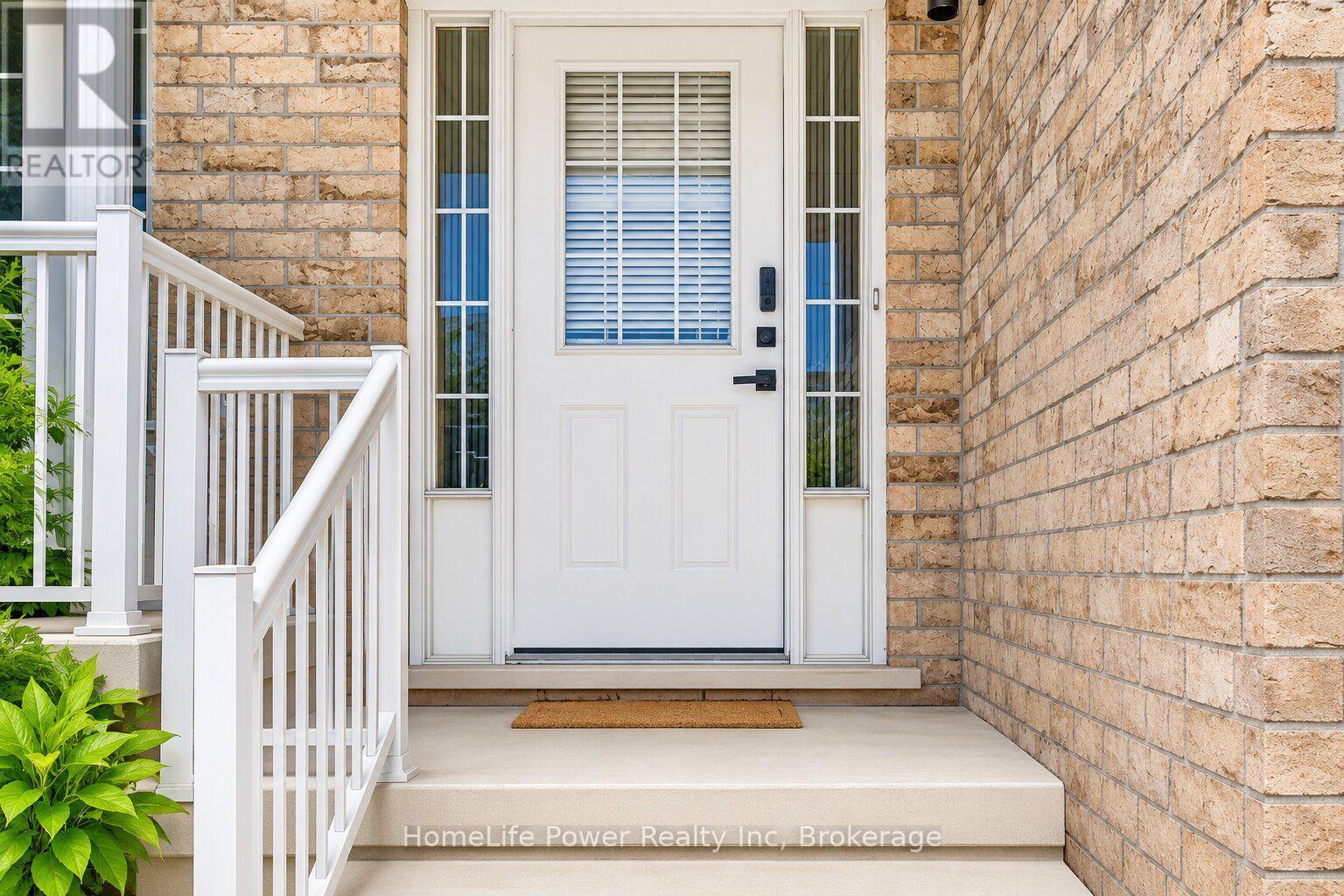 233 Red Clover Court, Kitchener, Ontario  N2E 4J5 - Photo 4 - X13627054