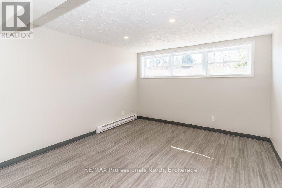 140 Elder Street, Gravenhurst (Muskoka (S)), Ontario  P1P 1B9 - Photo 20 - X13627178