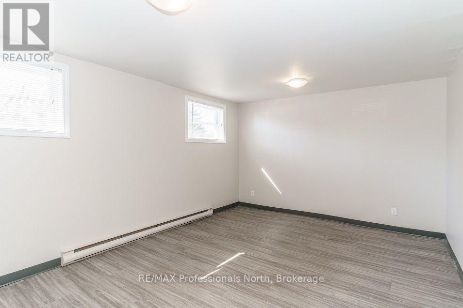 140 Elder Street, Gravenhurst (Muskoka (S)), Ontario  P1P 1B9 - Photo 21 - X13627178
