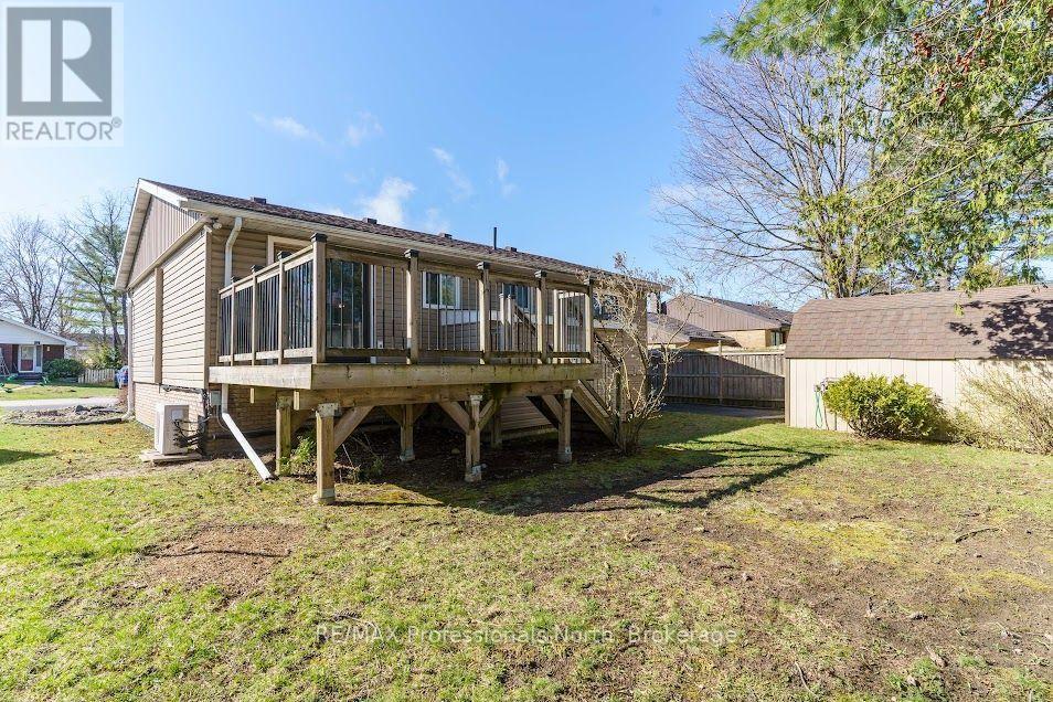 140 Elder Street, Gravenhurst (Muskoka (S)), Ontario  P1P 1B9 - Photo 22 - X13627178