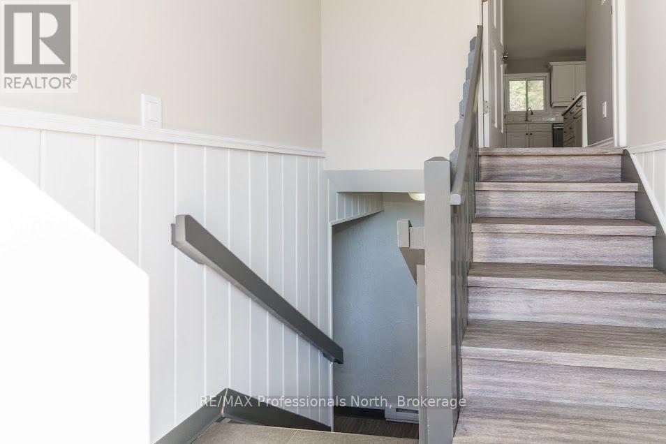 140 Elder Street, Gravenhurst (Muskoka (S)), Ontario  P1P 1B9 - Photo 3 - X13627178