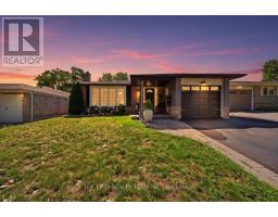 163 ORCHARD HEIGHTS BOULEVARD, Aurora, Ontario