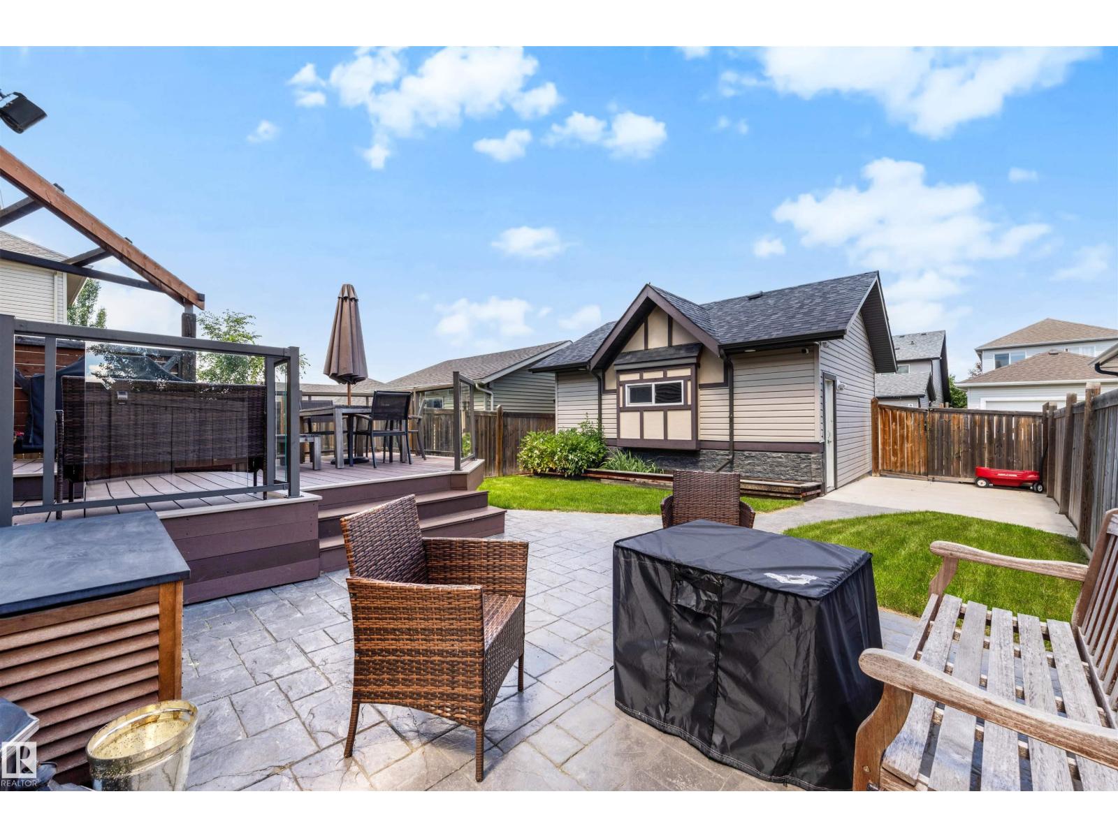 1522 CHAPMAN WY SW, Edmonton, Alberta