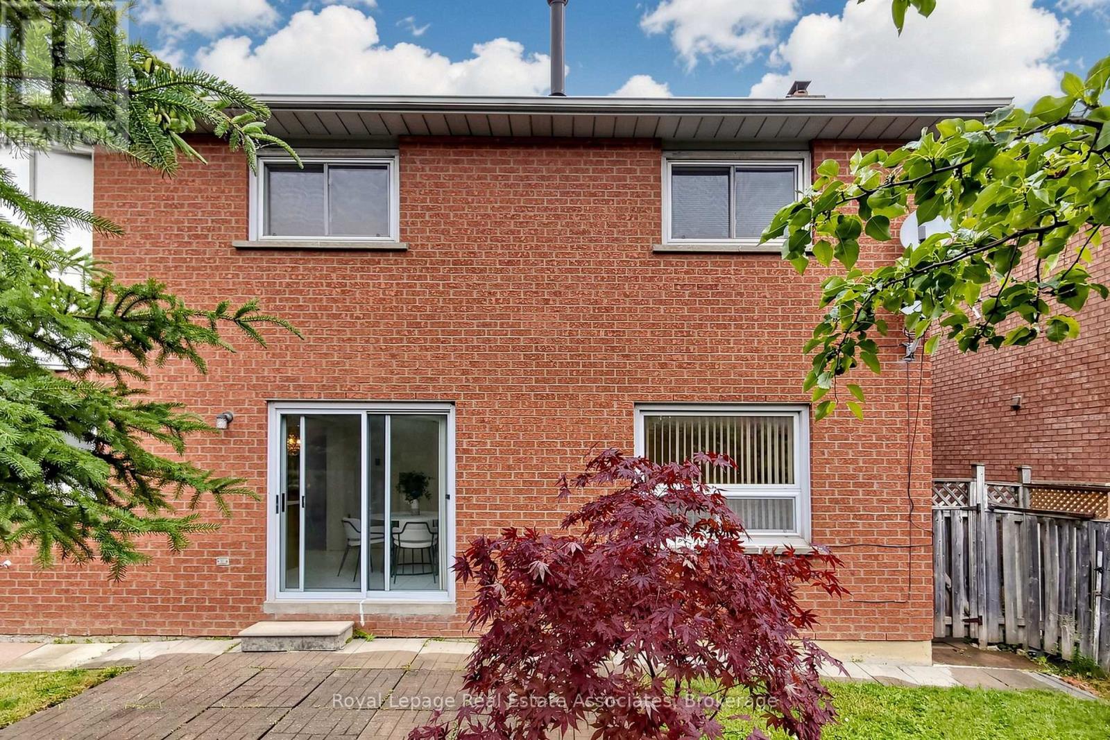 9 Kingsplate Crescent, Toronto, Ontario  M9W 6X6 - Photo 48 - W13452748