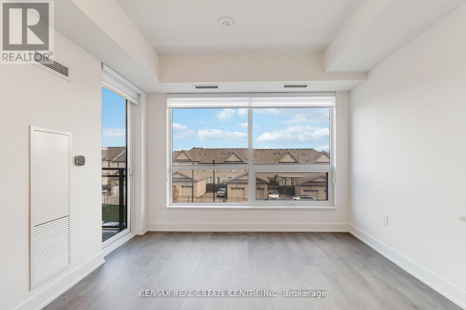 720 - 2343 Khalsa Gate, Oakville, Ontario  L6M 5R6 - Photo 8 - W13515772