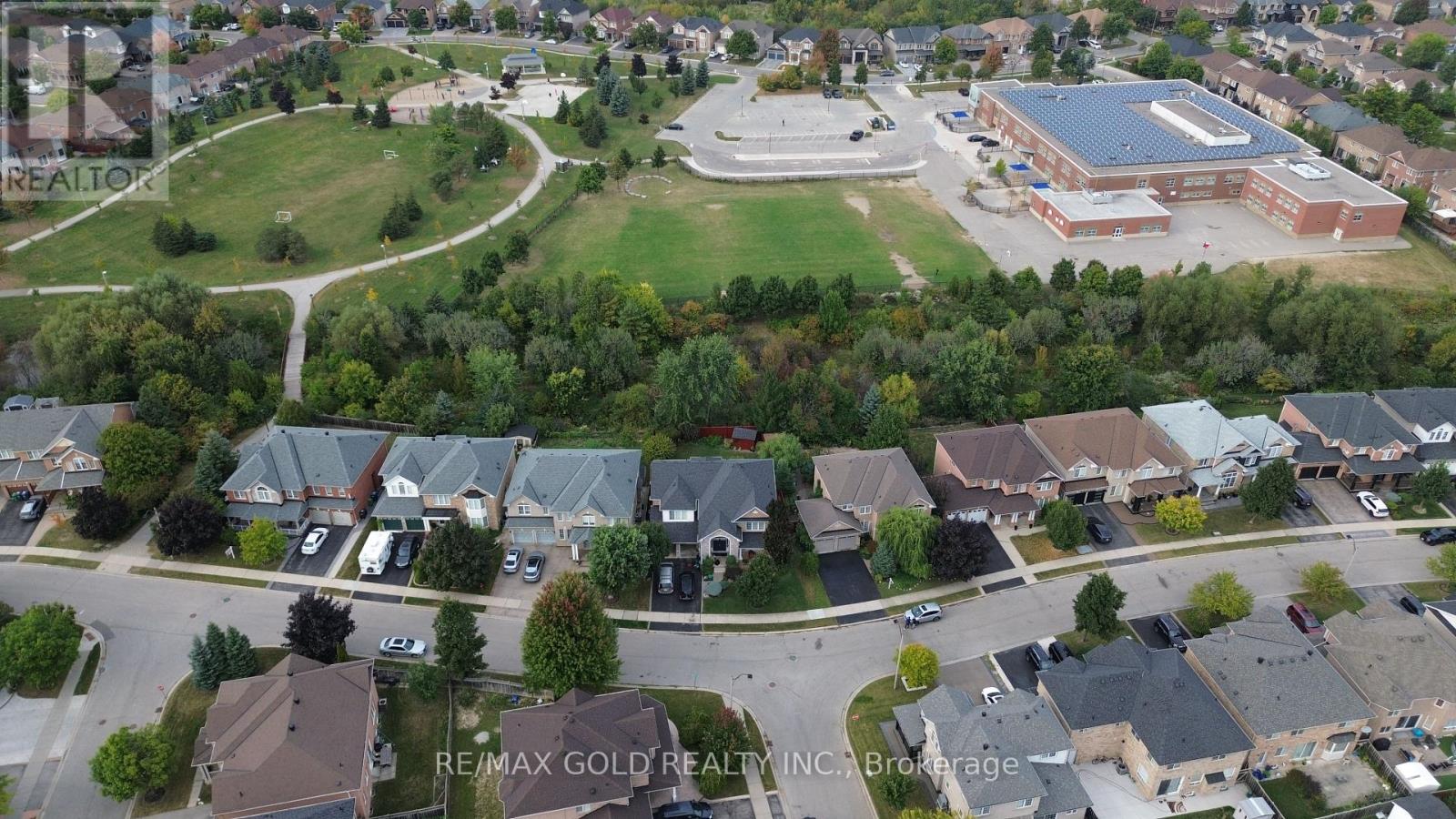 40 Maldives Crescent, Brampton, Ontario L6P 1L3 - Photo 39 - W13623324