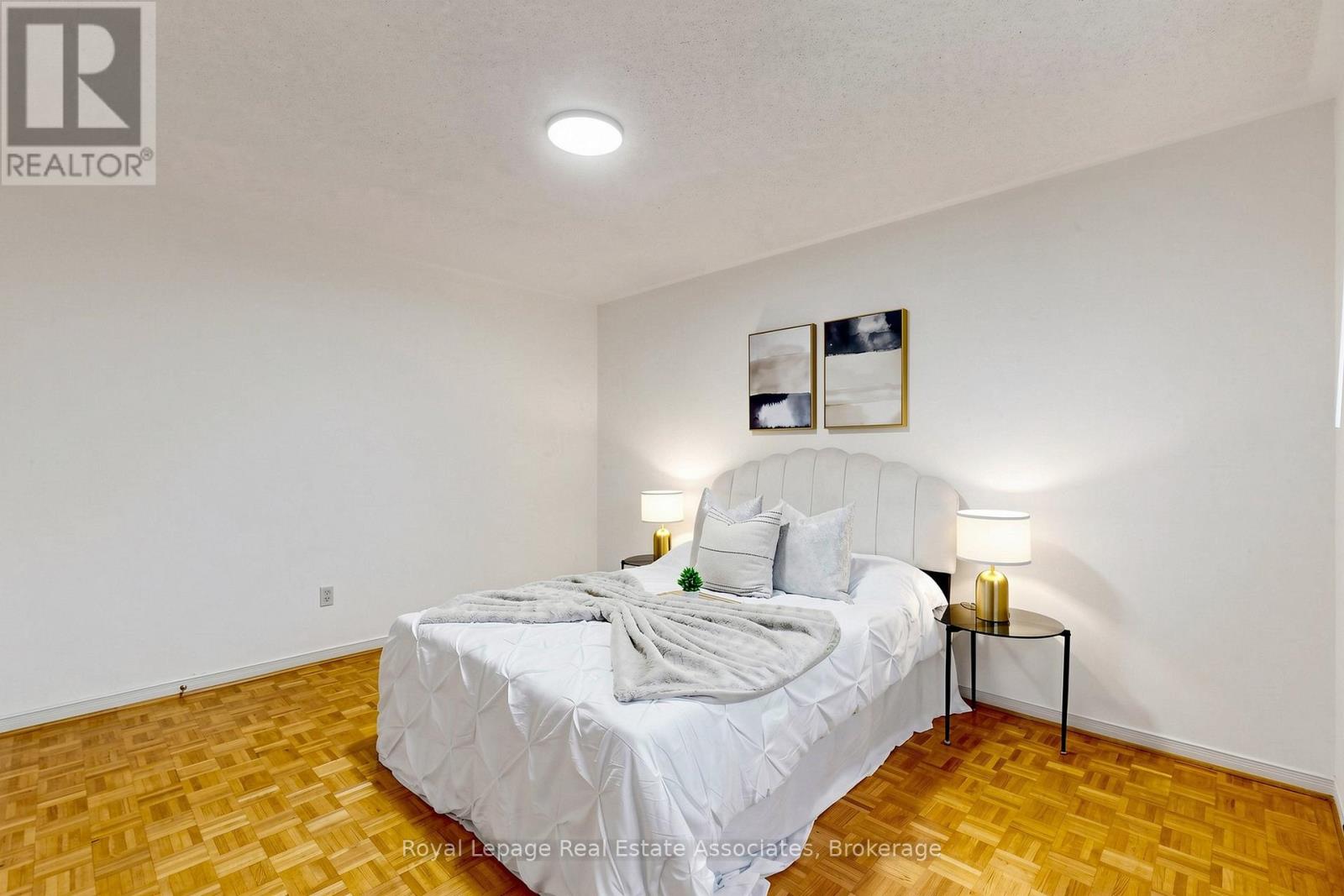 9 Kingsplate Crescent, Toronto, Ontario  M9W 6X6 - Photo 42 - W13452748