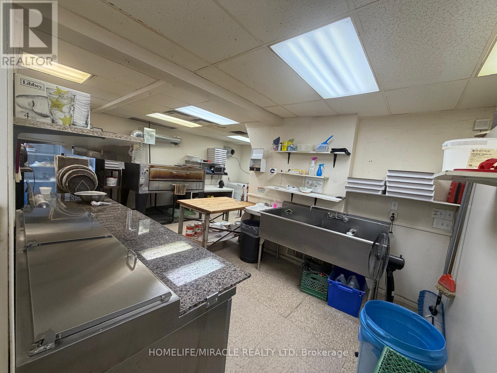 13 Yonge Street S, Springwater, Ontario L0L 1P0 - Photo 10 - S13627150