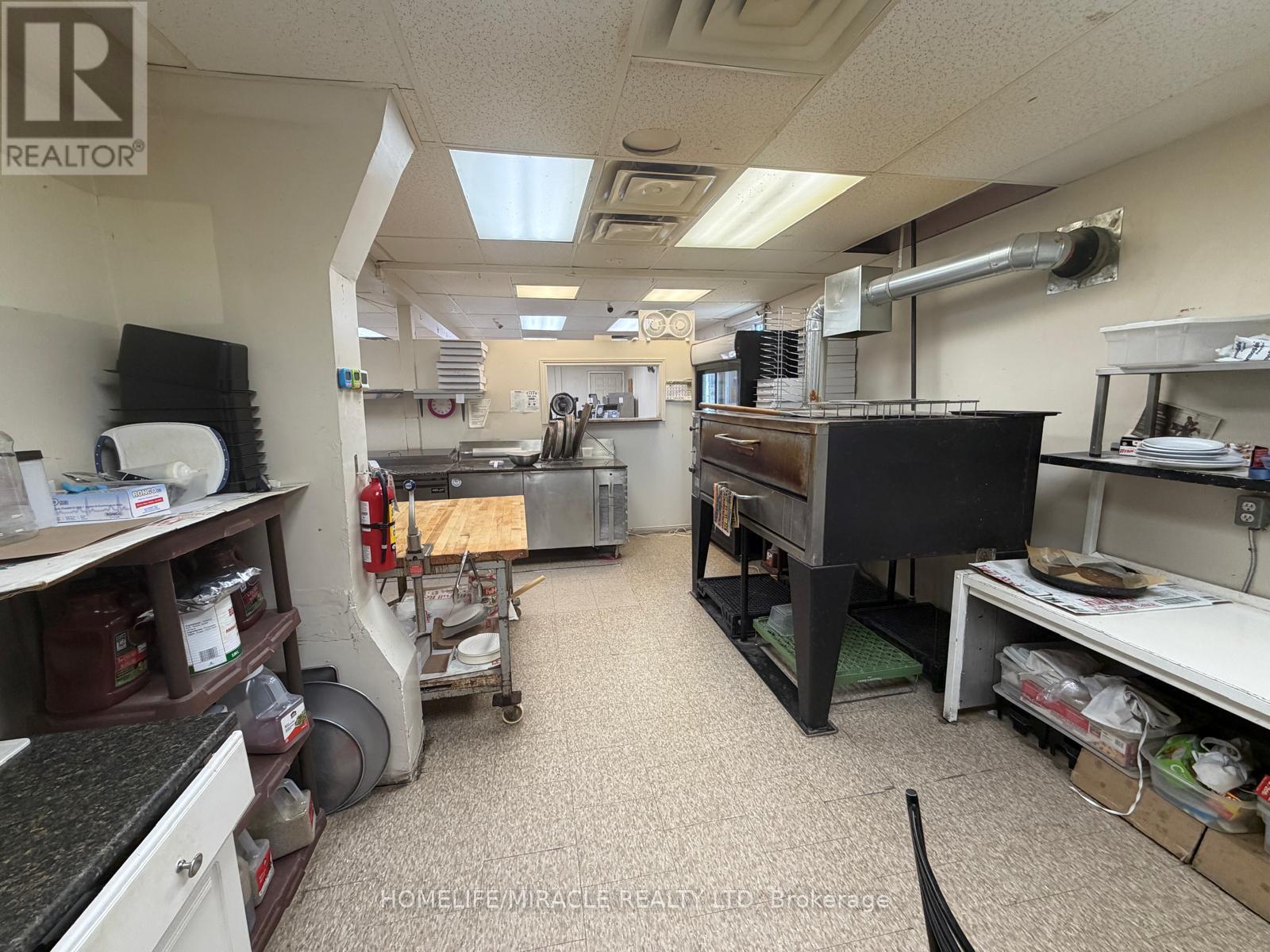 13 Yonge Street S, Springwater, Ontario L0L 1P0 - Photo 12 - S13627150