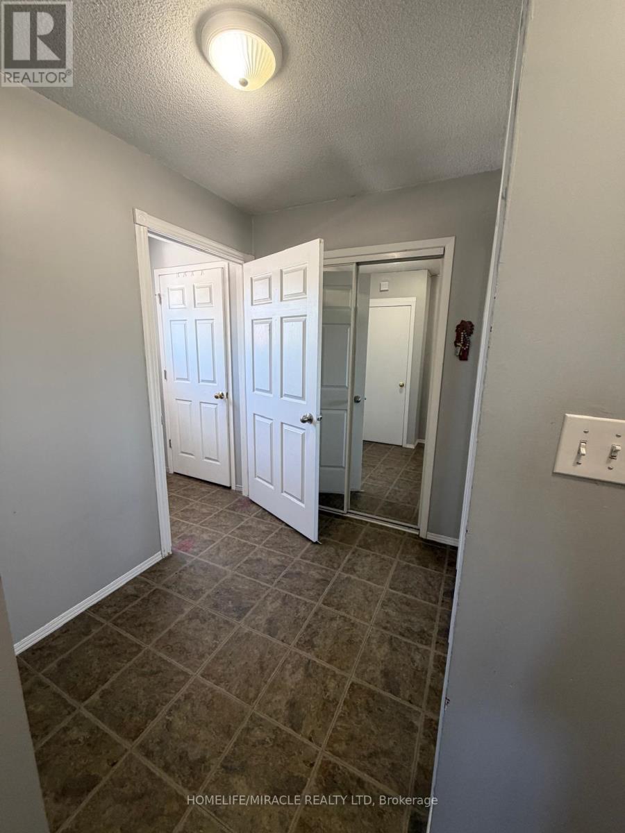 13 Yonge Street S, Springwater, Ontario L0L 1P0 - Photo 29 - S13627150