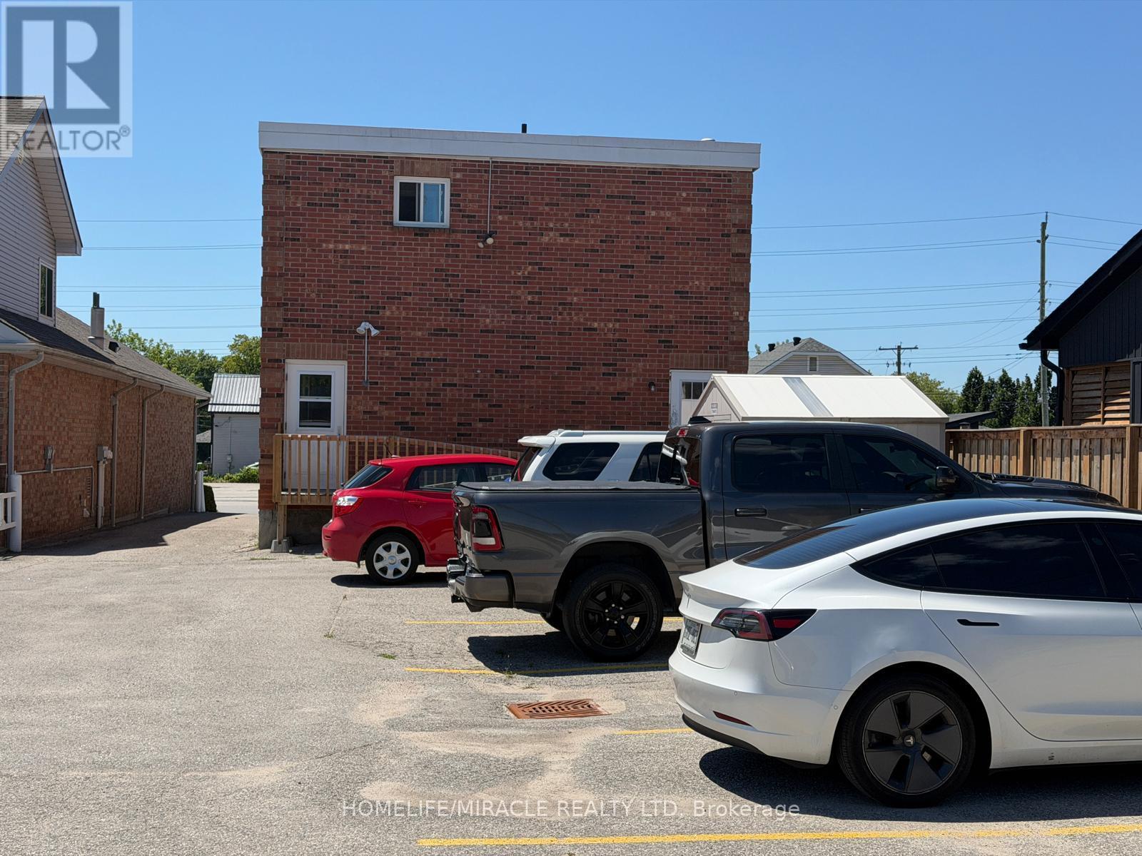 13 Yonge Street S, Springwater, Ontario L0L 1P0 - Photo 34 - S13627150