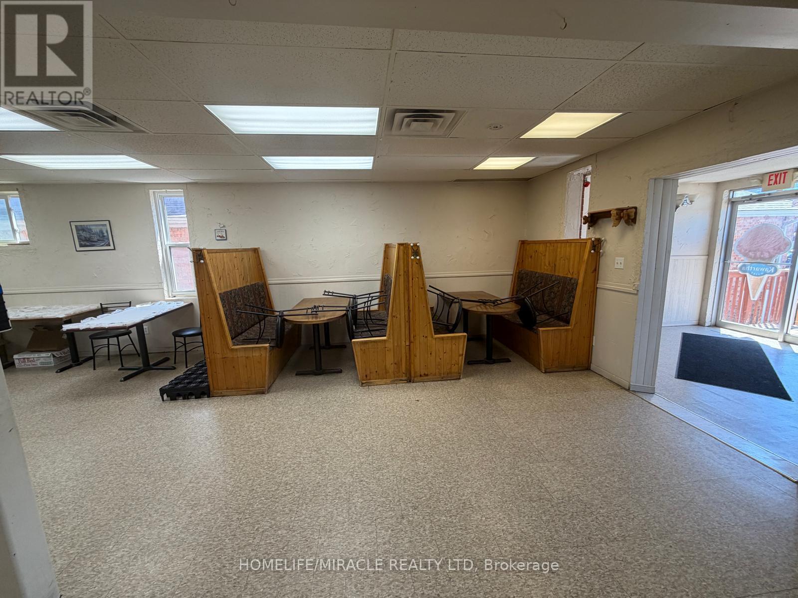 13 Yonge Street S, Springwater, Ontario L0L 1P0 - Photo 7 - S13627150