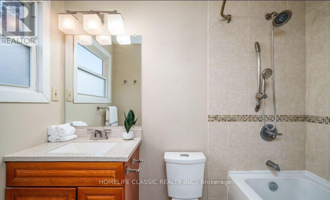 583 Elliott Crescent, Milton, Ontario  L9T 3G5 - Photo 5 - W13627084