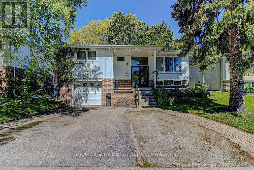 1583 Otterby Road, Mississauga, Ontario  L4X 1W8 - Photo 1 - W13627086